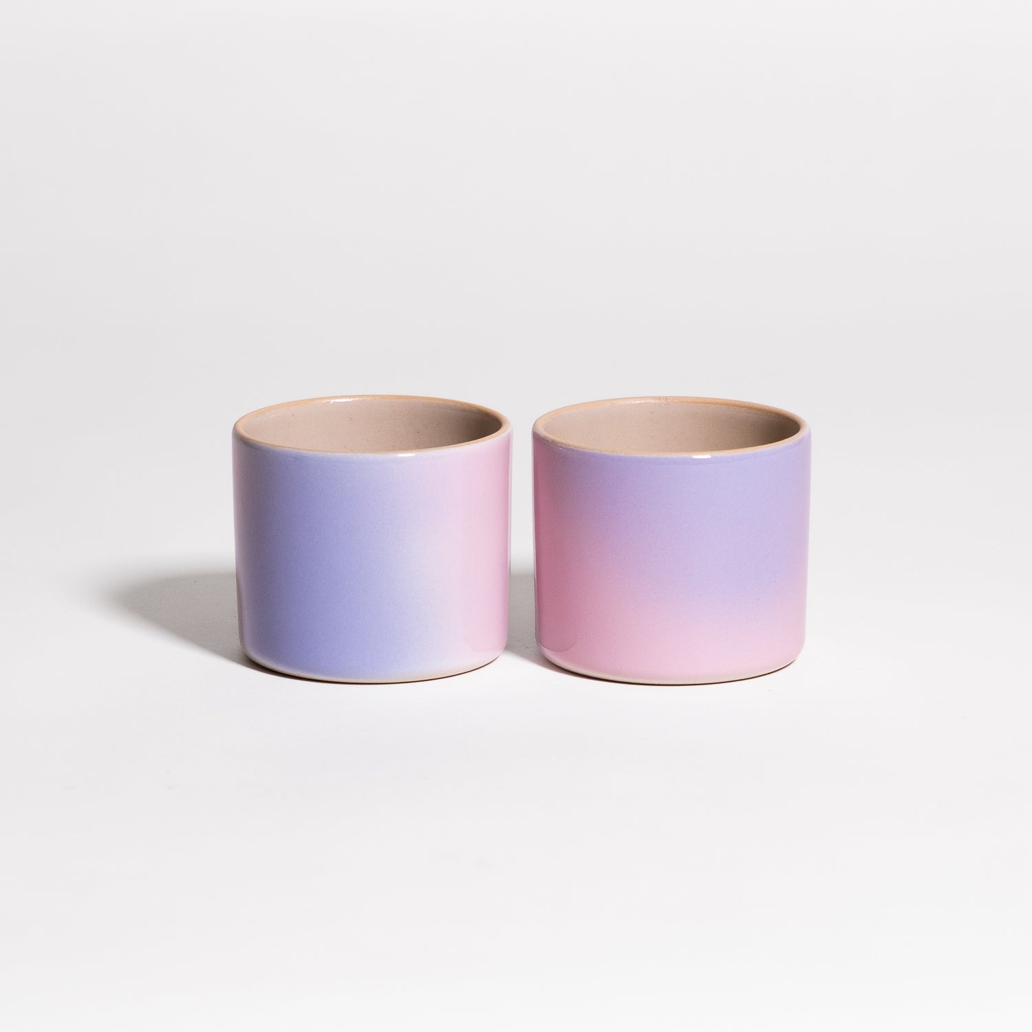 Set of 2 - Coffee Cup - Lilac Sky, handgemachte Keramik mit sanfter Farbverlauf von Pink zu Lilac.