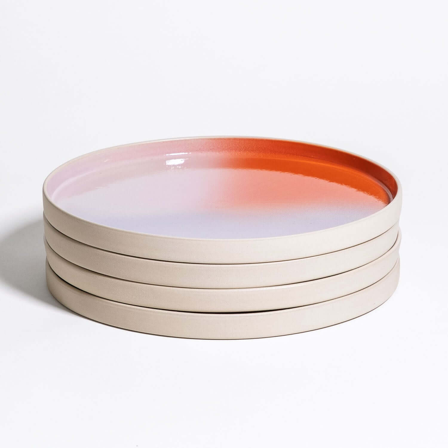 Set of 4 - Dinner Plate – New Dawn - Steingut Teller mit Farbverlauf in Rot, Pink und Flieder.