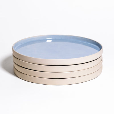 Set of 4 - Dinner Plate - Iceblue aus Steinzeug mit glänzendem Eisblau, hergestellt in Deutschland.
