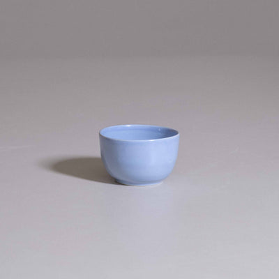 Kaffeetasse in Fliederblau, mittlere Größe, handgedrehtes Steinzeug, Sample, in Deutschland gefertigt
