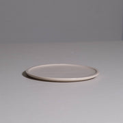 Bistro Teller – Creme – Sample