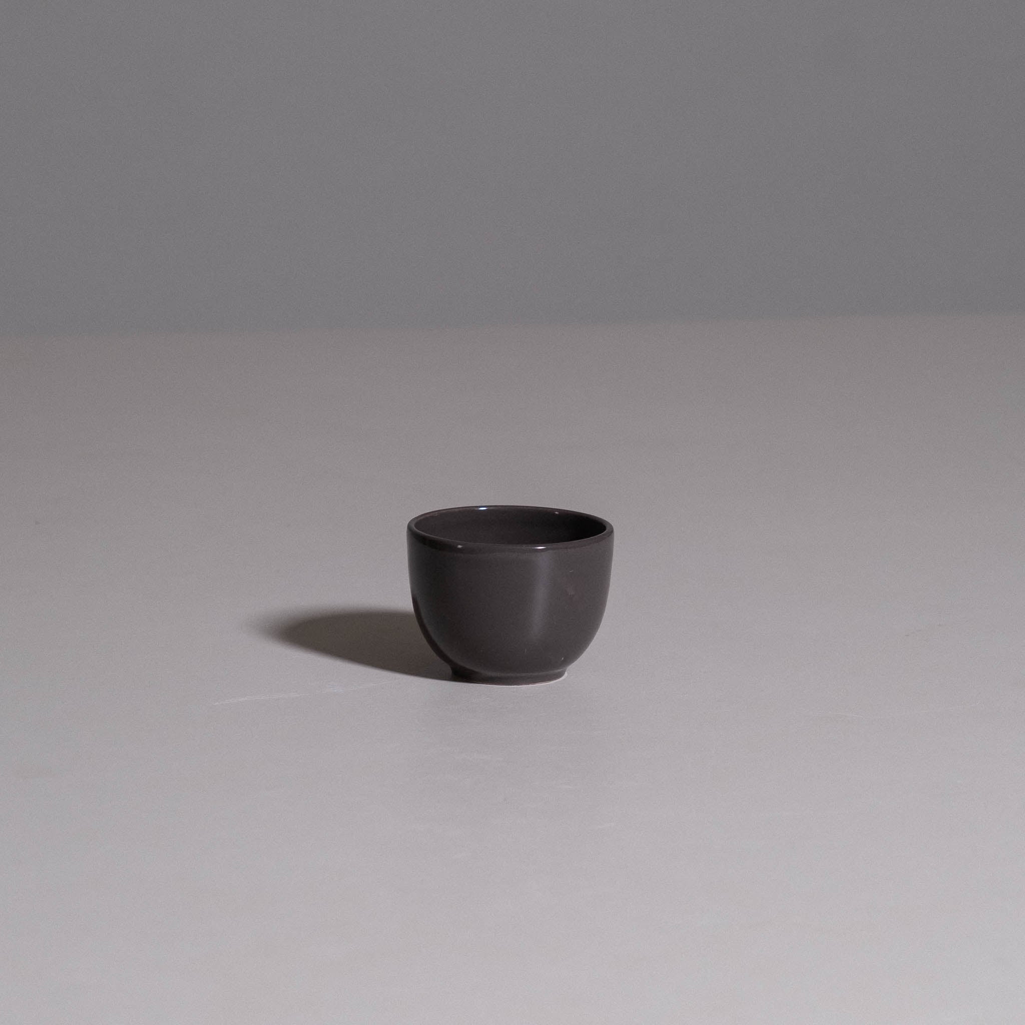 Espresso Cup – Yun Brown made from handmade ceramic with a warm Yun brown glaze.