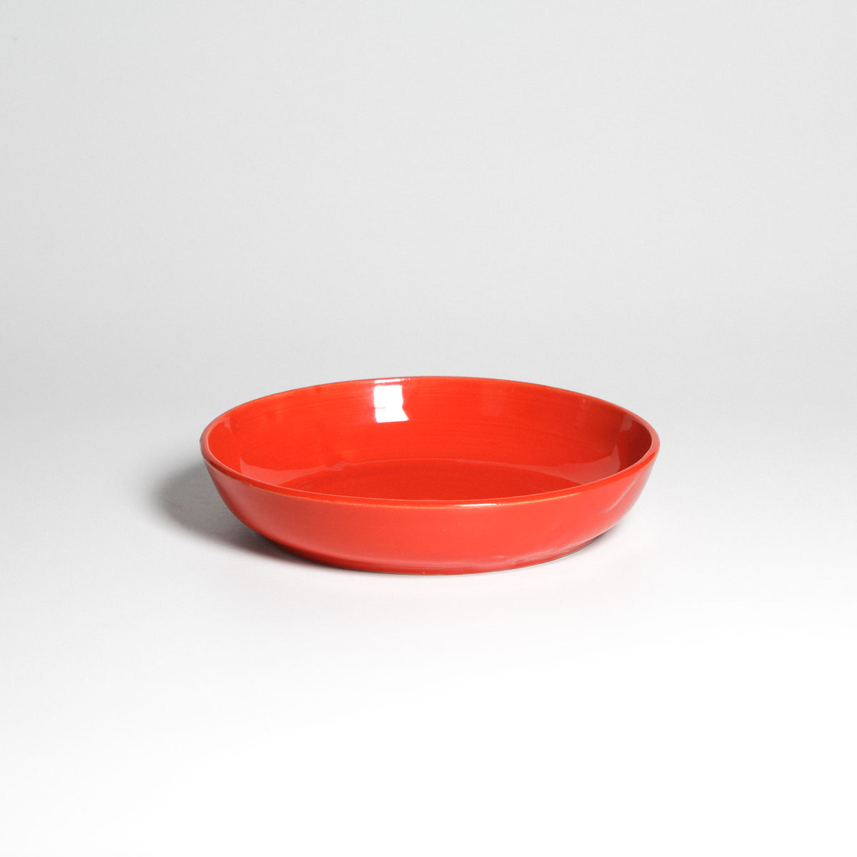 Rote Dip- und Snackschale – Seitenansicht.