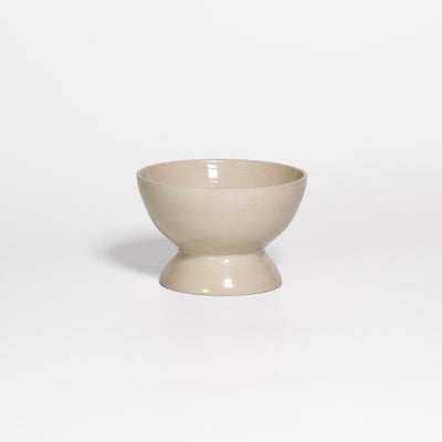 Dessert Dish Creme, footed stoneware dessert dish with transparent glossy glaze