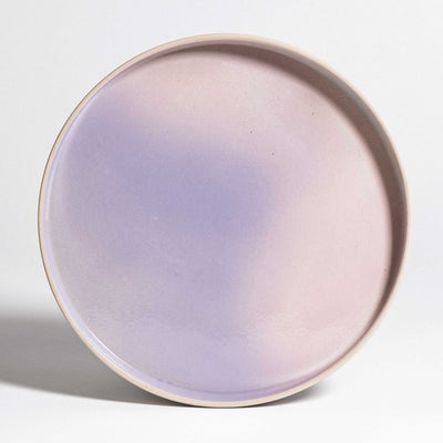 Lilac-Sky-Frühstücksteller von Viola Beuscher, handgemachter Keramik-Beilagenteller mit Pink-Lila-Glasur.