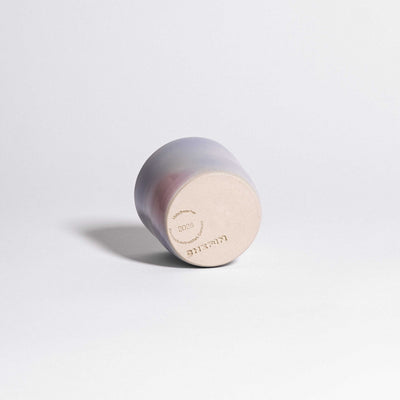 Coffee Cup - Lilac Sky - Chef:In, steinerne Kaffeetasse mit lila Farbverlauf, hergestellt in Deutschland.