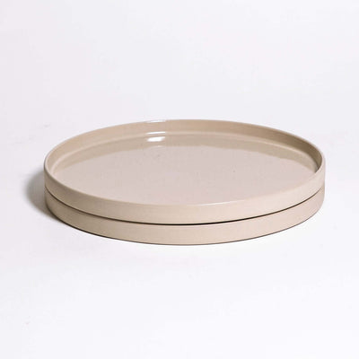 Set of 2 – Dinner Plates – Creme – Zwei steinzeug Teller in Creme mit transparenter, glänzender Glasur
