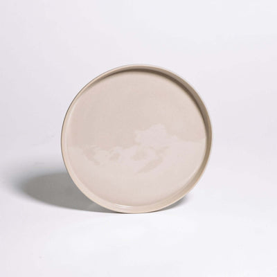 Set of 8 – Breakfast Plate – Creme, flacher Frühstücksteller in Cremefarbe, stoneware, gefertigt in Deutschland.