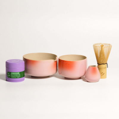 Matcha Set  – Gradient - Ceremonial Matcha, handgemachte Keramik mit Teeschale, Matcha-Tasse und Bambusbesen.